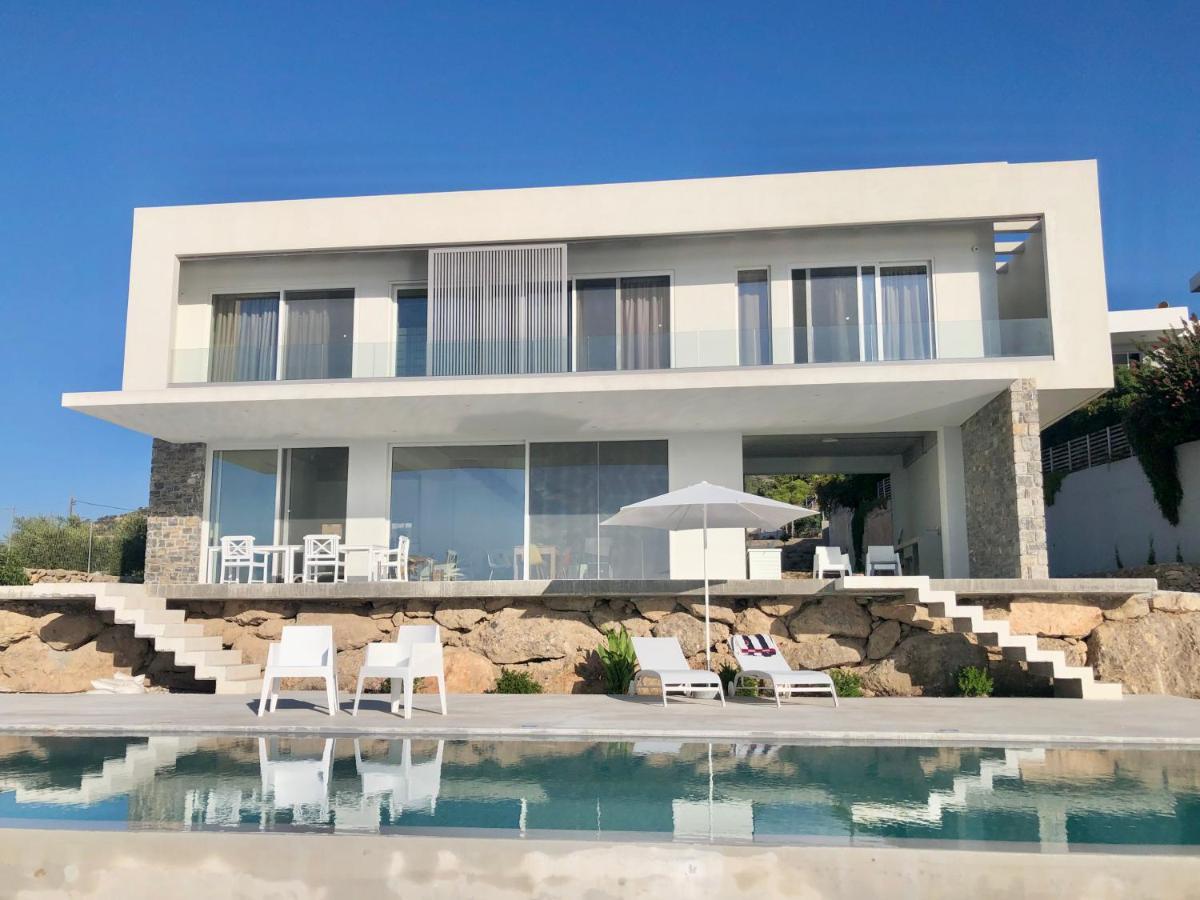 Kuro Beach House - Oceanfront Luxury & 25M Pool Achlia ภายนอก รูปภาพ